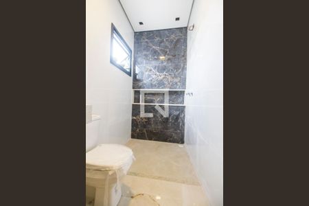 Banheiro da Suíte de casa de condomínio à venda com 4 quartos, 323m² em Alphaville, Santana de Parnaíba
