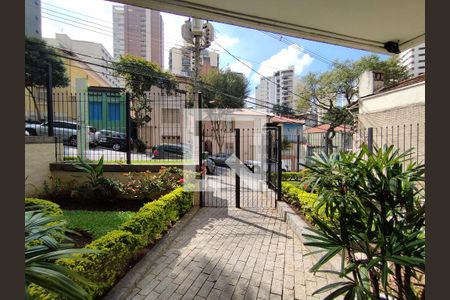 Hall de entrada de apartamento para alugar com 2 quartos, 112m² em Aclimação, São Paulo