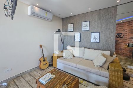 Apartamento para alugar com 2 quartos, 70m² em Jardim Virginia, Guarujá