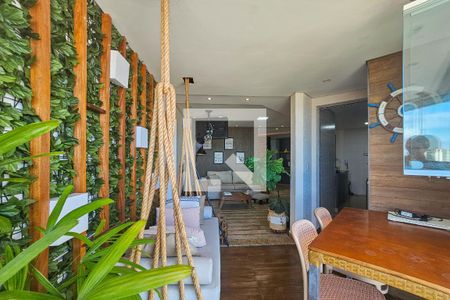 Apartamento para alugar com 2 quartos, 70m² em Jardim Virginia, Guarujá