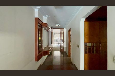 Entrada de casa à venda com 4 quartos, 420m² em Jardim Paulistano, São Paulo