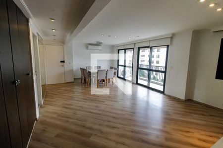 Sala de apartamento à venda com 2 quartos, 115m² em Real Parque, São Paulo