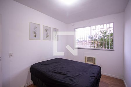 Quarto 1 de apartamento para alugar com 2 quartos, 55m² em Galo Branco, São Gonçalo