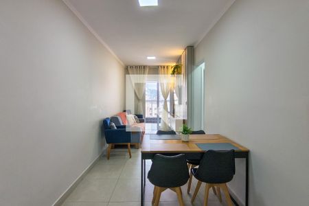 Sala de apartamento para alugar com 2 quartos, 68m² em Canto do Forte, Praia Grande