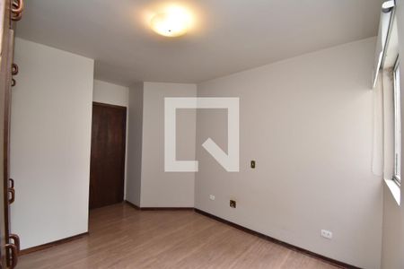Suíte de apartamento para alugar com 2 quartos, 72m² em Bigorrilho, Curitiba