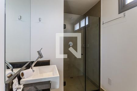 Banheiro de kitnet/studio à venda com 1 quarto, 25m² em Indianópolis, São Paulo