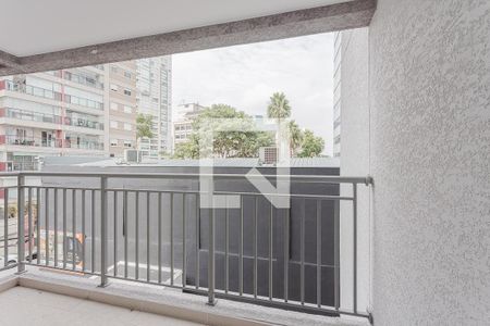 Varanda de kitnet/studio à venda com 1 quarto, 31m² em Pinheiros, São Paulo