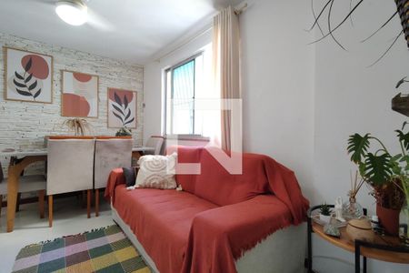 Sala de apartamento à venda com 2 quartos, 60m² em Camorim, Rio de Janeiro