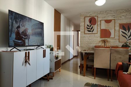 Sala de apartamento à venda com 2 quartos, 60m² em Camorim, Rio de Janeiro
