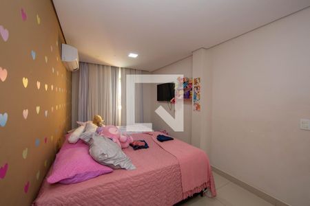 QUARTO1 de casa à venda com 3 quartos, 354m² em Dom Bosco, Belo Horizonte