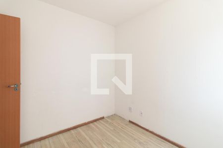 Quarto 2 de apartamento para alugar com 2 quartos, 40m² em Vila Nova, Porto Alegre