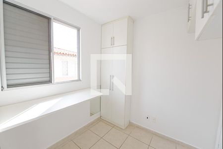 Quarto 1 de apartamento para alugar com 2 quartos, 48m² em Campos Elíseos, Taubaté