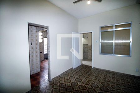 Sala de casa à venda com 2 quartos, 58m² em Vista Alegre, Rio de Janeiro