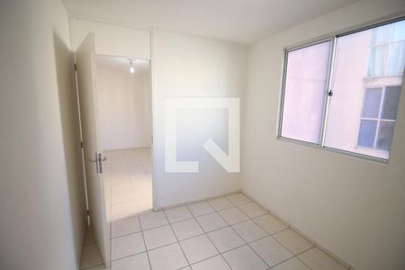 Quarto 1 de apartamento para alugar com 2 quartos, 44m² em Distrito Industrial do Jatoba, Contagem