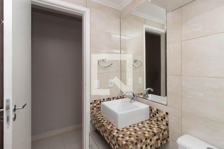 Banheiro de apartamento para alugar com 2 quartos, 52m² em Vila Fidalgo, São Paulo