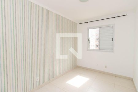Quarto 1 de apartamento para alugar com 2 quartos, 52m² em Vila Fidalgo, São Paulo