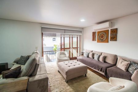 Sala  de casa de condomínio à venda com 4 quartos, 385m² em Residencial Seis (alphaville), Santana de Parnaíba