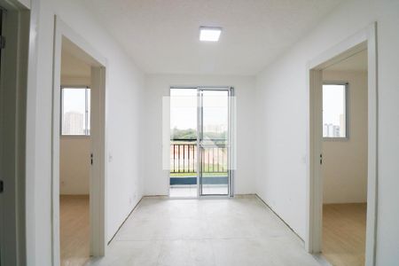 Sala / Cozinha de apartamento para alugar com 2 quartos, 38m² em Jardim São Luís, São Paulo
