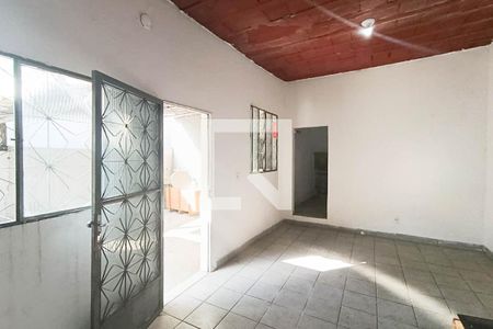 Sala de casa para alugar com 1 quarto, 120m² em Campo Grande, Rio de Janeiro