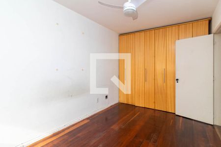 Quarto 1 de apartamento para alugar com 2 quartos, 80m² em Azenha, Porto Alegre