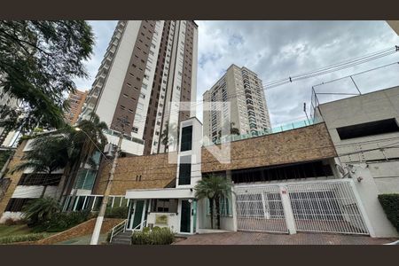 Fachada e portaria de apartamento para alugar com 2 quartos, 103m² em Vila Suzana, São Paulo