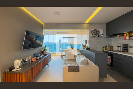 Sala de apartamento para alugar com 1 quarto, 43m² em Jardim Aeroporto, São Paulo
