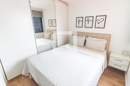 Suíte de apartamento à venda com 3 quartos, 70m² em Vila Regente Feijó, São Paulo