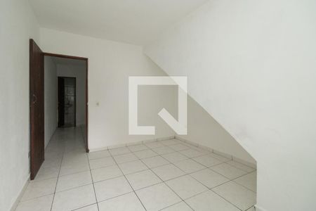 Quarto de casa para alugar com 1 quarto, 25m² em Vila California, São Paulo