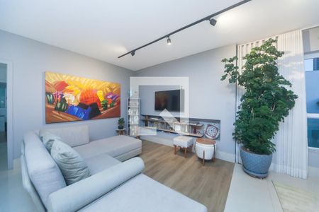 Sala de TV de apartamento à venda com 4 quartos, 135m² em Buritis, Belo Horizonte