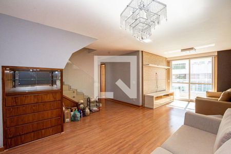 Apartamento à venda com 4 quartos, 240m² em Icaraí, Niterói
