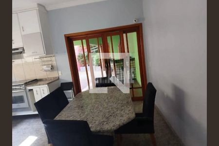 Casa à venda com 4 quartos, 272m² em Vila Talarico, São Paulo