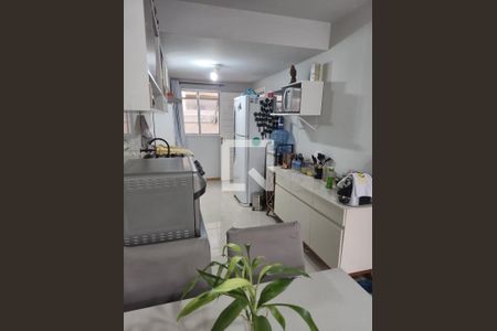 Cozinha de apartamento à venda com 1 quarto, 50m² em Hípica, Porto Alegre
