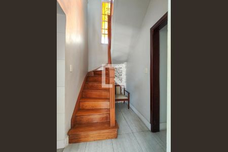 Escada de casa à venda com 5 quartos, 200m² em Tijuca, Rio de Janeiro