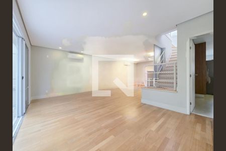 Casa para alugar com 4 quartos, 280m² em Brooklin, São Paulo
