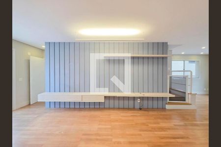 Casa para alugar com 4 quartos, 280m² em Brooklin, São Paulo