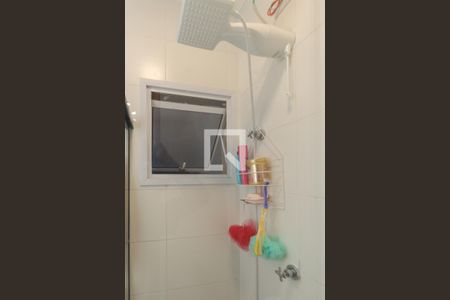 Banheiro de apartamento para alugar com 1 quarto, 29m² em Vila Nova Mazzei, São Paulo