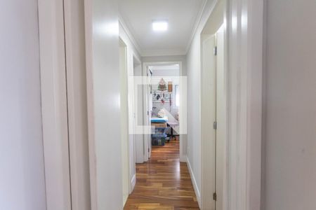 Corredor  de apartamento à venda com 3 quartos, 105m² em Centro, Diadema