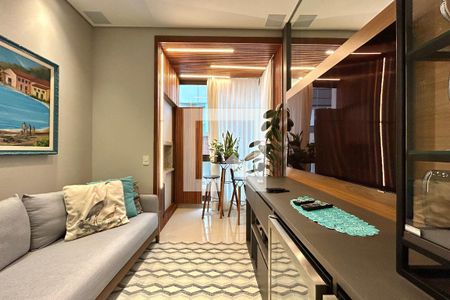 Sala  de apartamento para alugar com 2 quartos, 69m² em Lagoa Pequena, Florianópolis