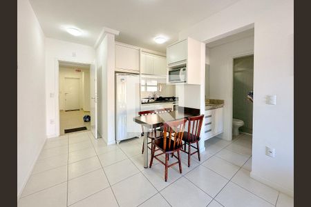 Sala de Jantar de apartamento para alugar com 1 quarto, 50m² em Canasvieiras, Florianópolis
