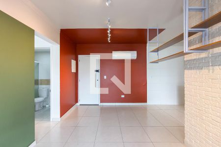 Sala de apartamento para alugar com 2 quartos, 65m² em Canto do Forte, Praia Grande