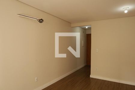 Sala de apartamento à venda com 3 quartos, 63m² em Jardim Itapemirim, São Paulo