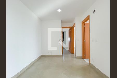 Sala e Cozinha de apartamento à venda com 2 quartos, 39m² em Centro, Osasco