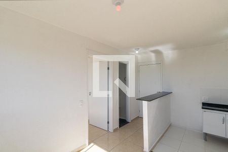 Sala e Cozinha de apartamento para alugar com 2 quartos, 33m² em Vila Silvia, São Paulo
