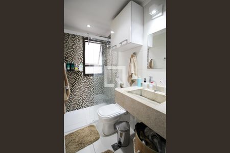 Banheiro de apartamento para alugar com 1 quarto, 42m² em Vila Olímpia, São Paulo