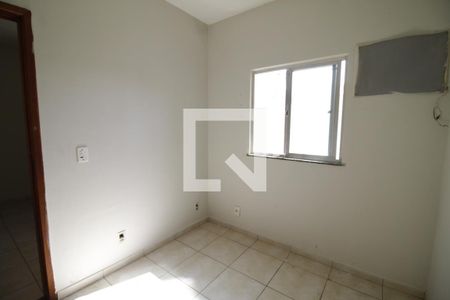 Quarto 1 de apartamento para alugar com 2 quartos, 52m² em Jacarepaguá, Rio de Janeiro