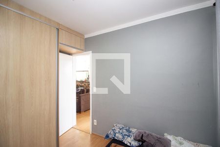 Quarto 2 de apartamento à venda com 2 quartos, 50m² em Cabral, Contagem