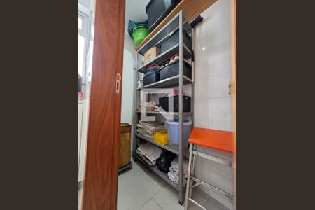 Apartamento para alugar com 3 quartos, 135m² em Sagrada Família, Belo Horizonte