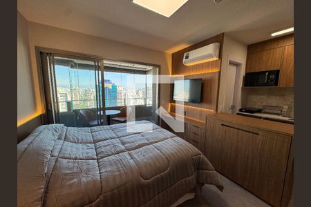 Sala/Quarto de apartamento à venda com 1 quarto, 30m² em Indianópolis, São Paulo
