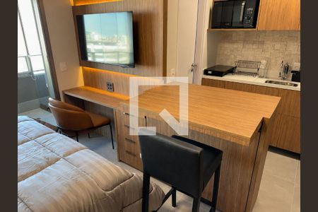 Sala/Quarto de apartamento à venda com 1 quarto, 30m² em Indianópolis, São Paulo