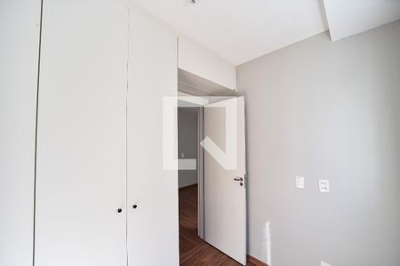 Quarto 2 de apartamento para alugar com 2 quartos, 42m² em Sarandi, Porto Alegre